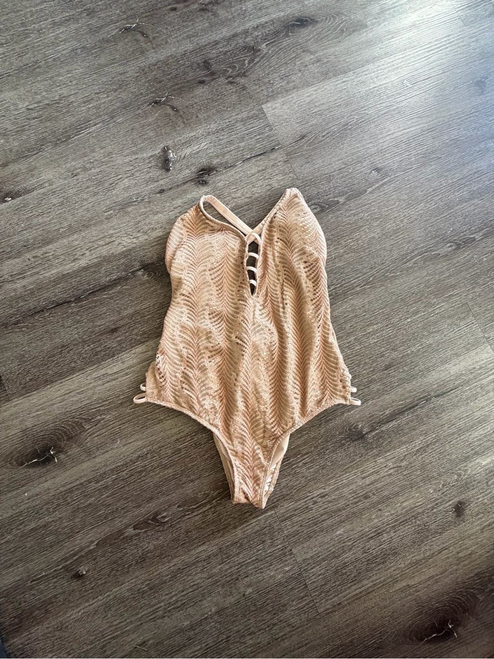 Textured One-Piece Girls Swimsuit in Nude Pink